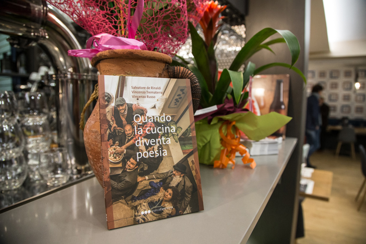Libro  - "Quando la cucina diventa poesia"